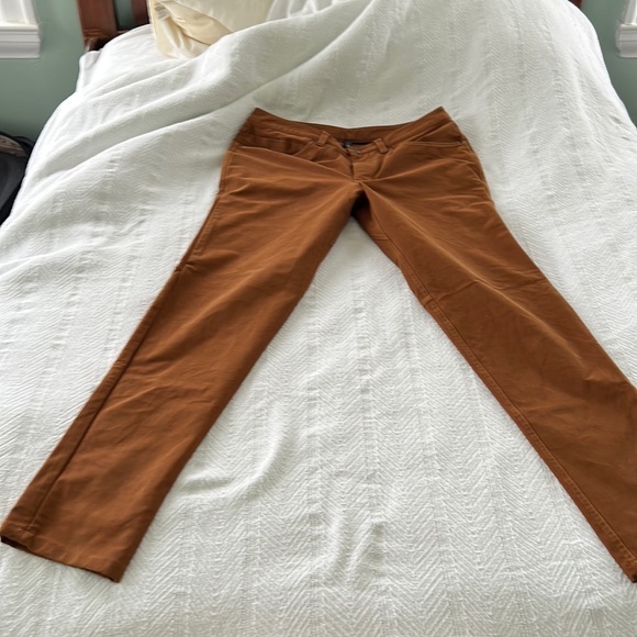 Lululemon ABC jeans. - Picture 1 of 4